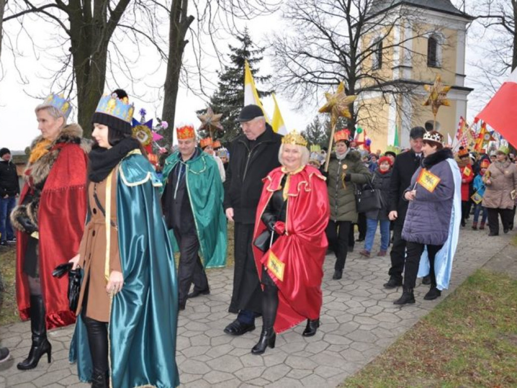 Orszak, jasełka i wspólne kolędowanie w Czyżowie Szlacheckim [zdjęcia]
