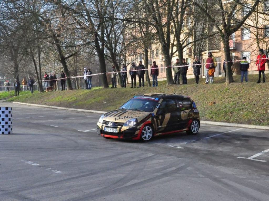 Licytacje, koncerty, pokazy, MotoOrkiestra  i wiele innych atrakcji w Sandomierzu [zdjęcia]