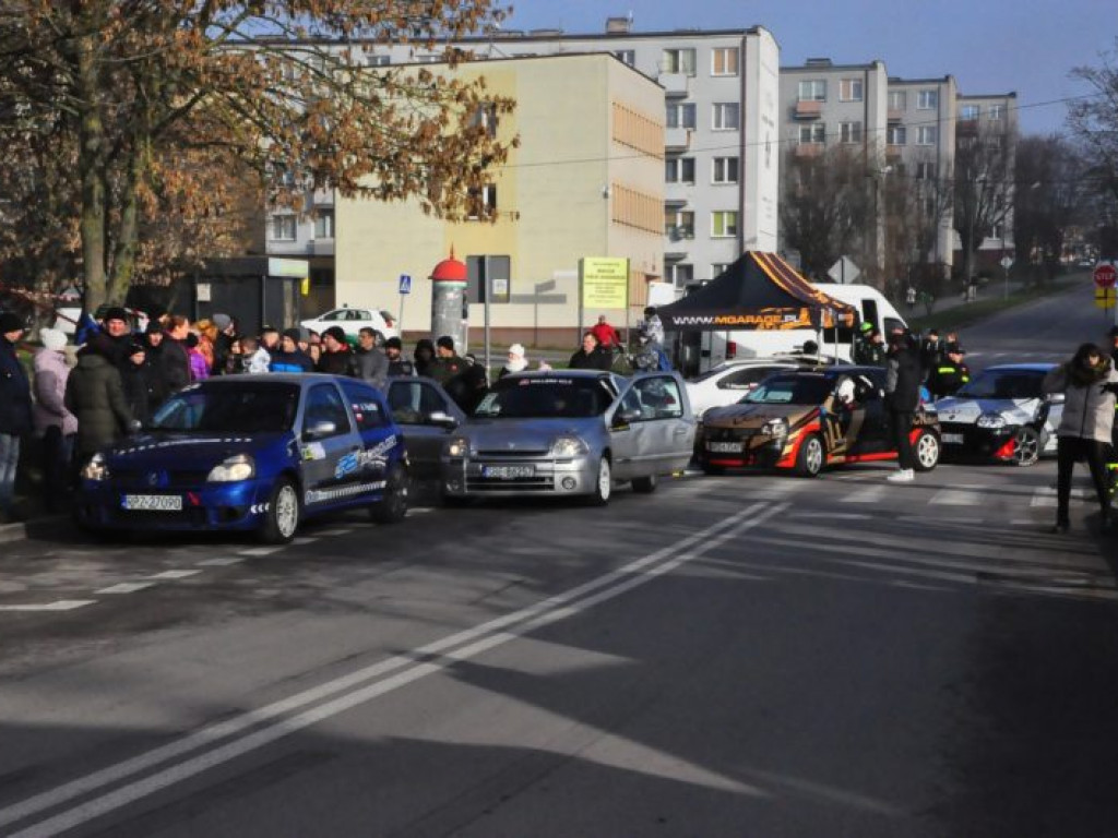 Licytacje, koncerty, pokazy, MotoOrkiestra  i wiele innych atrakcji w Sandomierzu [zdjęcia]