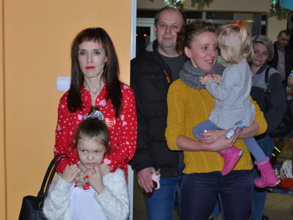 W Rytwianach kwestowało ponad 40 wolontariuszy WOŚP (zdjęcia)
