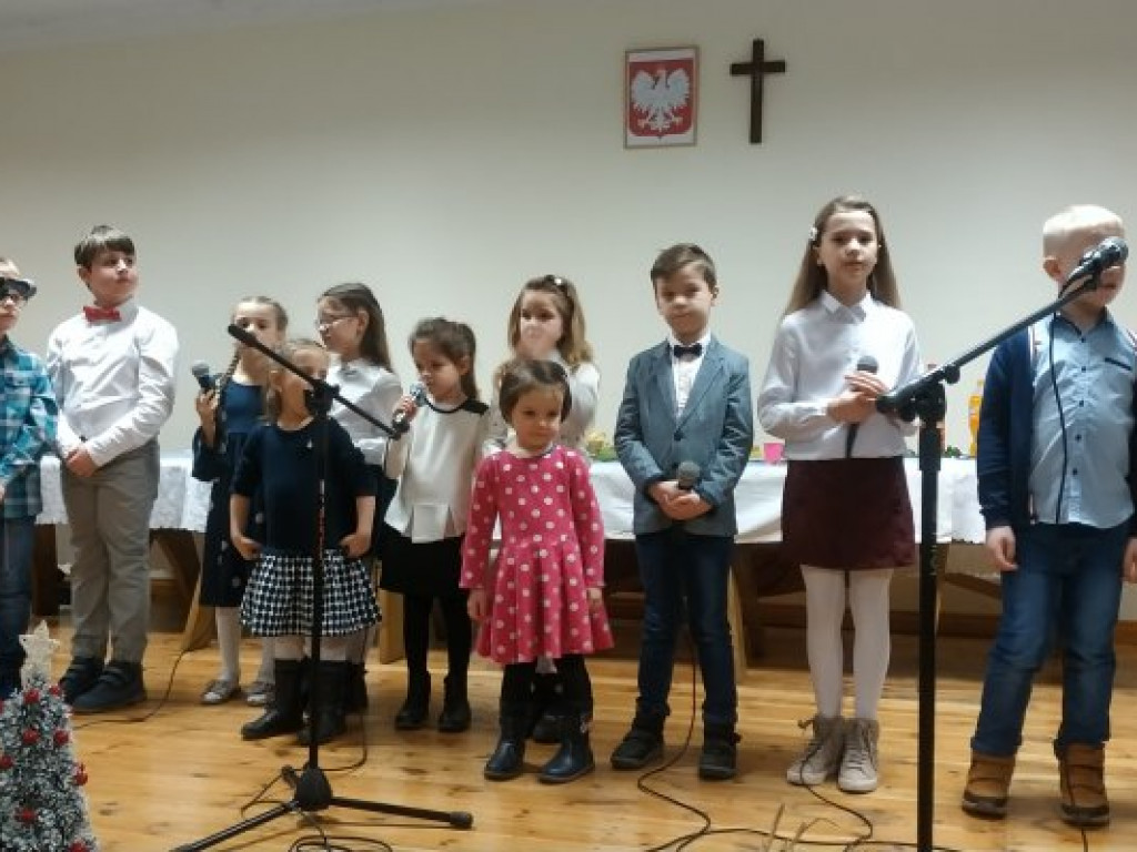 Noworoczny koncert kolęd i pastorałek w Gorzyczanach [zdjęcia]