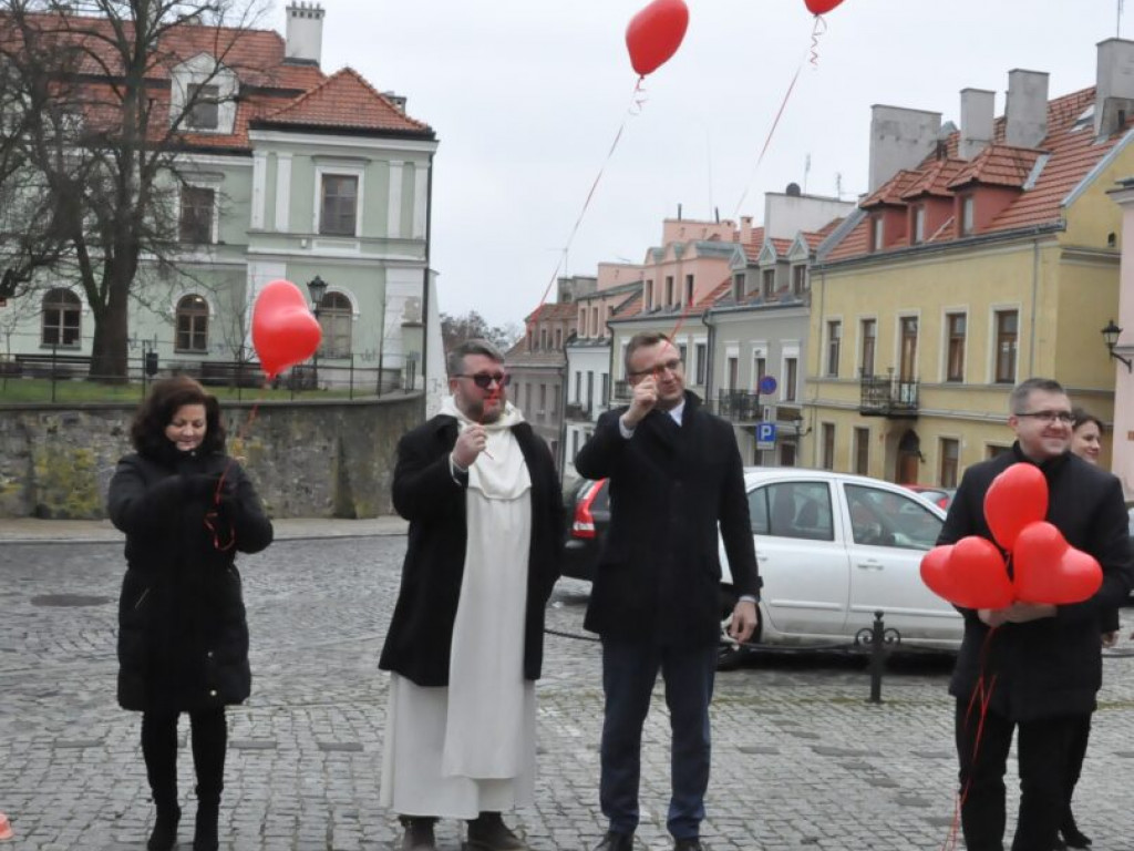 Wyjątkowe walentynki w Sandomierzu - dla Przytulnych [zdjęcia]