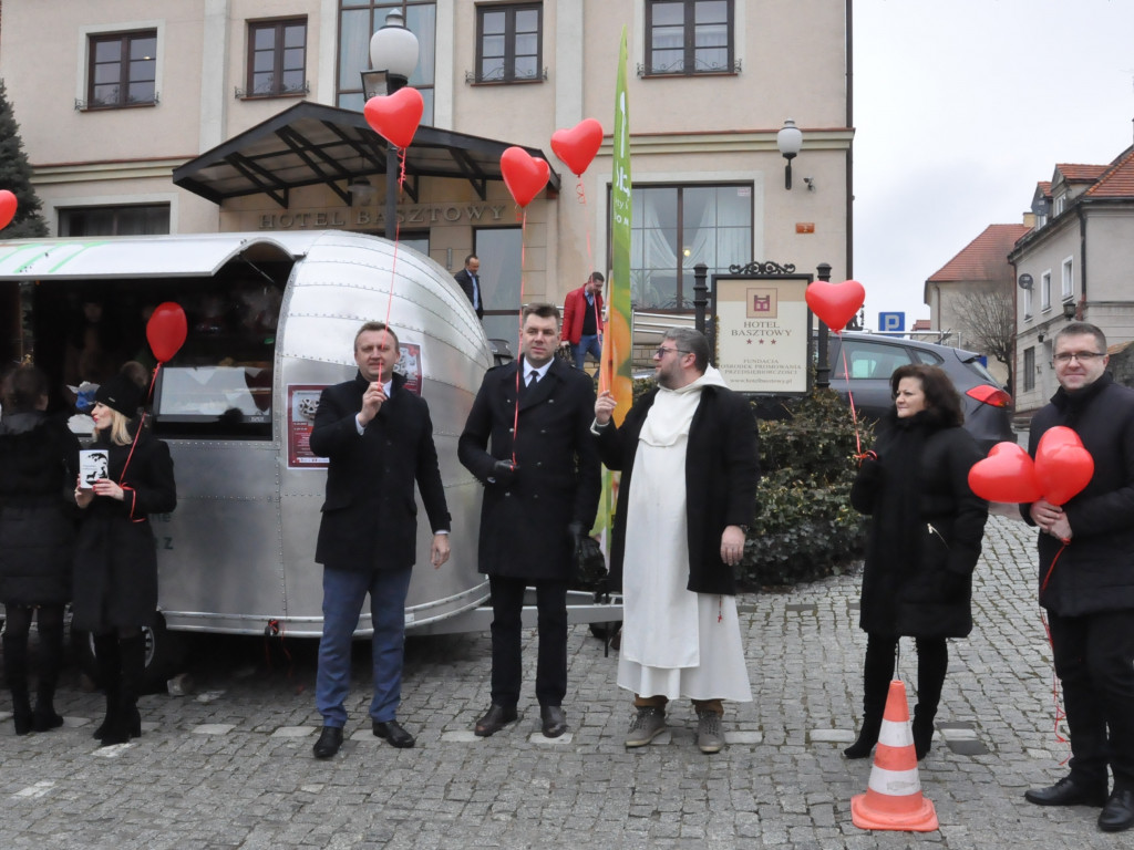 Wyjątkowe walentynki w Sandomierzu - dla Przytulnych [zdjęcia]