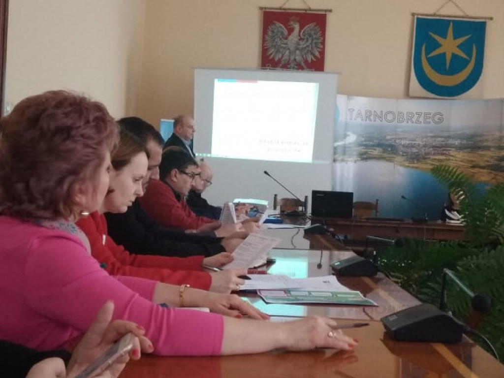 W Tarnobrzegu koordynują działania w sprawie ASF [zdjęcia]