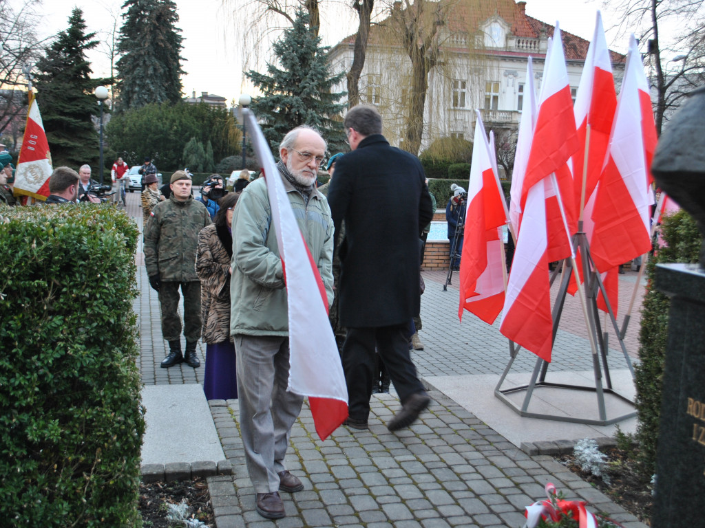 W Tarnobrzegu upamiętnili Żołnierzy Niezłomnych [zdjęcia]