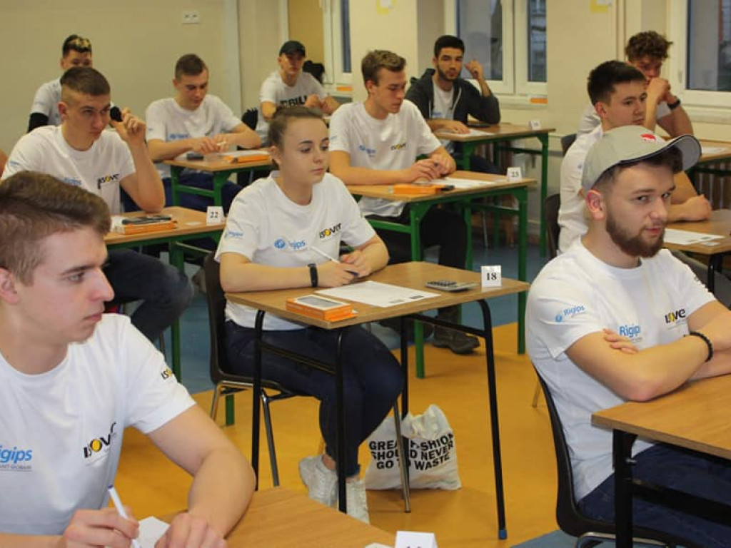 Budowali na medal - wielki sukces uczniów tarnobrzeskiej 