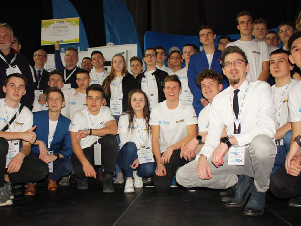 Budowali na medal - wielki sukces uczniów tarnobrzeskiej 