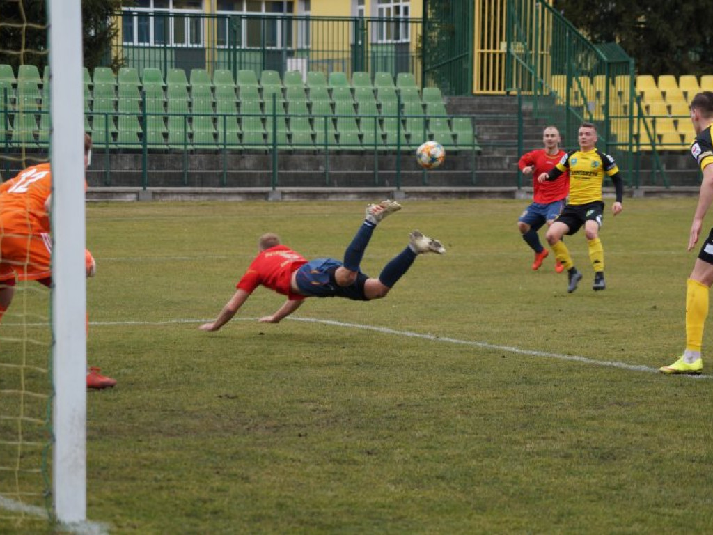 Zwycięstwo Siarki Tarnobrzeg na inaugurację rundy wiosennej [zdjęcia]