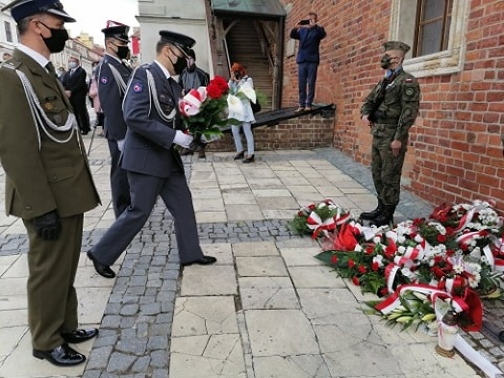 Sandomierzanie uczcili rocznicę uchwalenia Konstytucji 3 maja [zdjęcia]