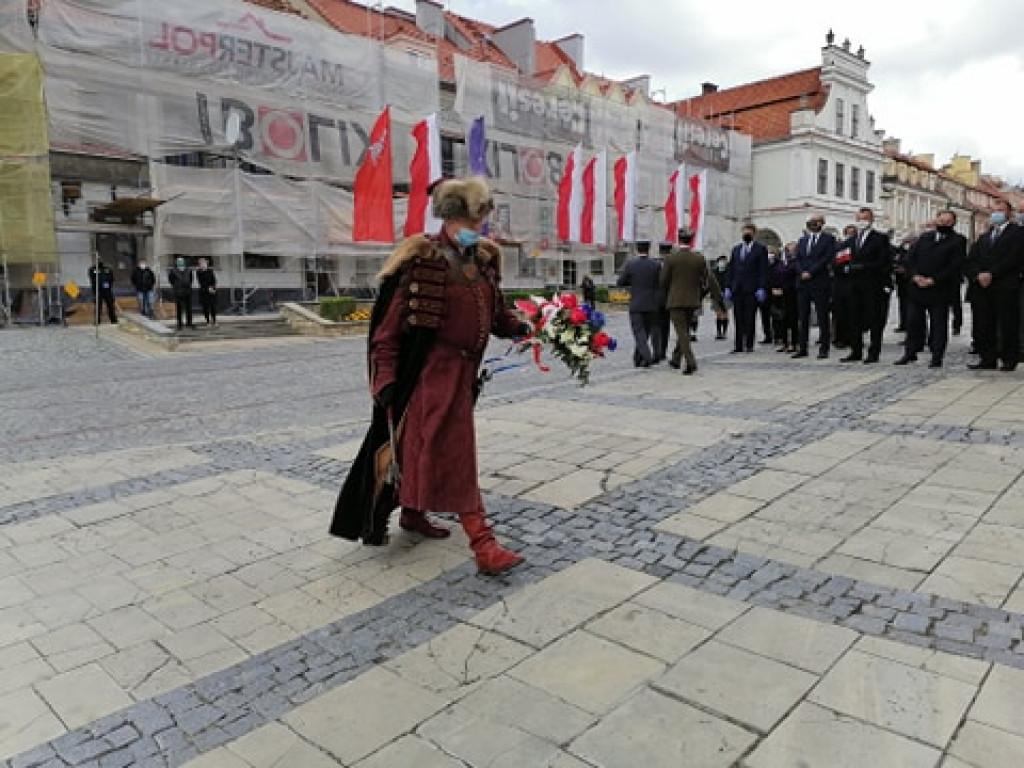 Sandomierzanie uczcili rocznicę uchwalenia Konstytucji 3 maja [zdjęcia]