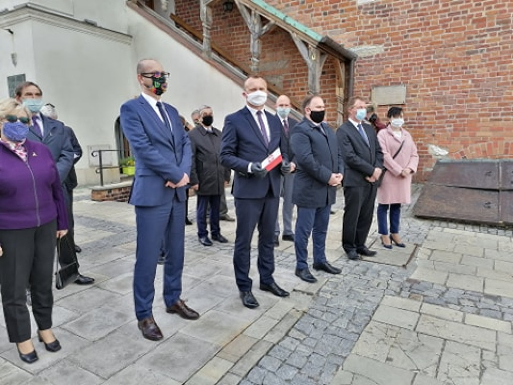 Sandomierzanie uczcili rocznicę uchwalenia Konstytucji 3 maja [zdjęcia]