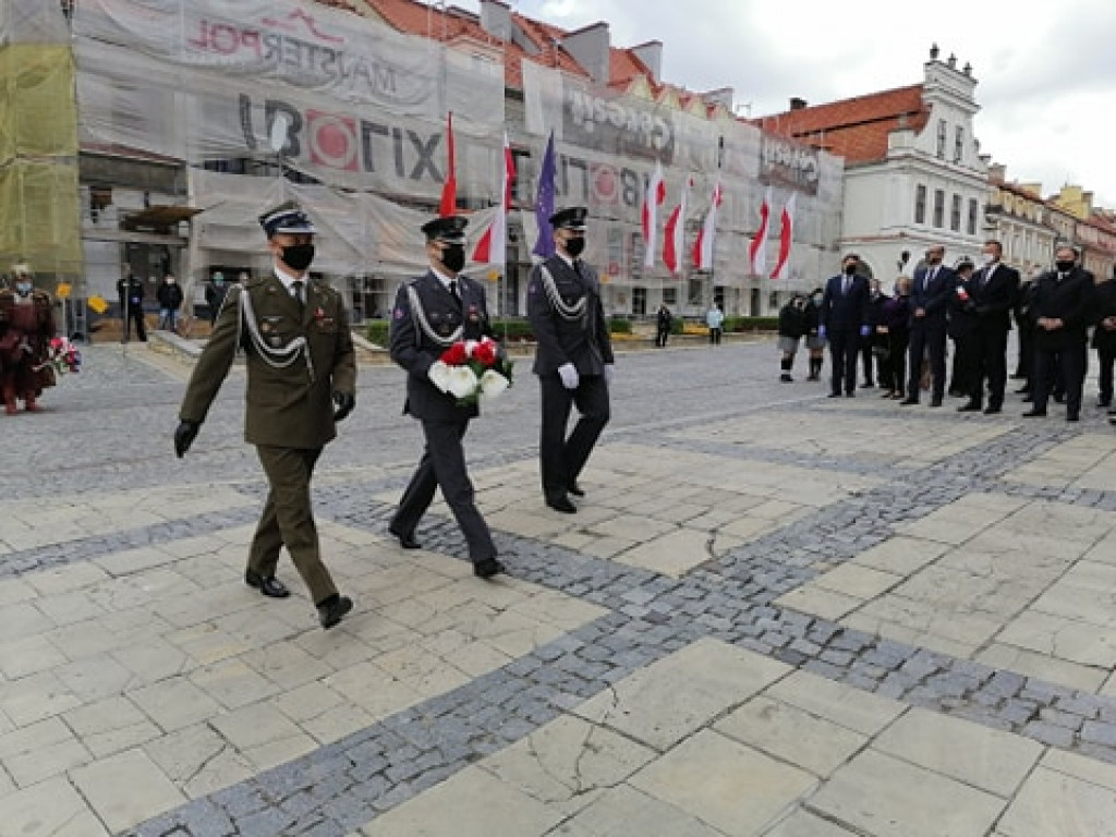 Sandomierzanie uczcili rocznicę uchwalenia Konstytucji 3 maja [zdjęcia]