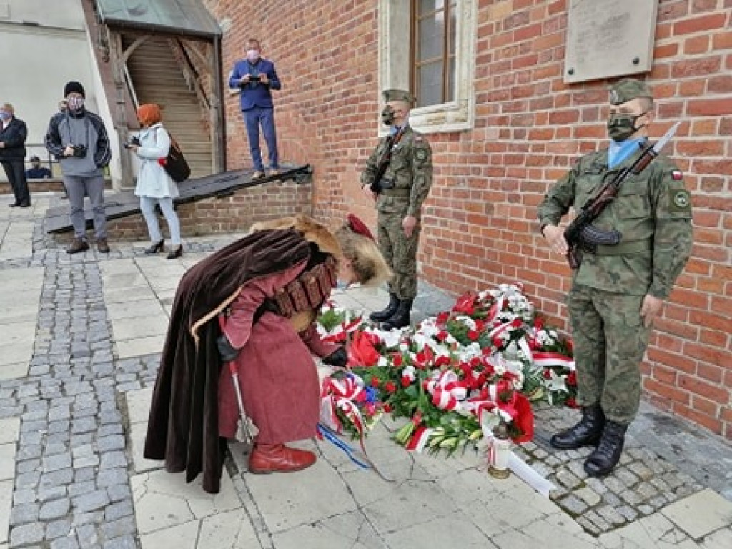 Sandomierzanie uczcili rocznicę uchwalenia Konstytucji 3 maja [zdjęcia]