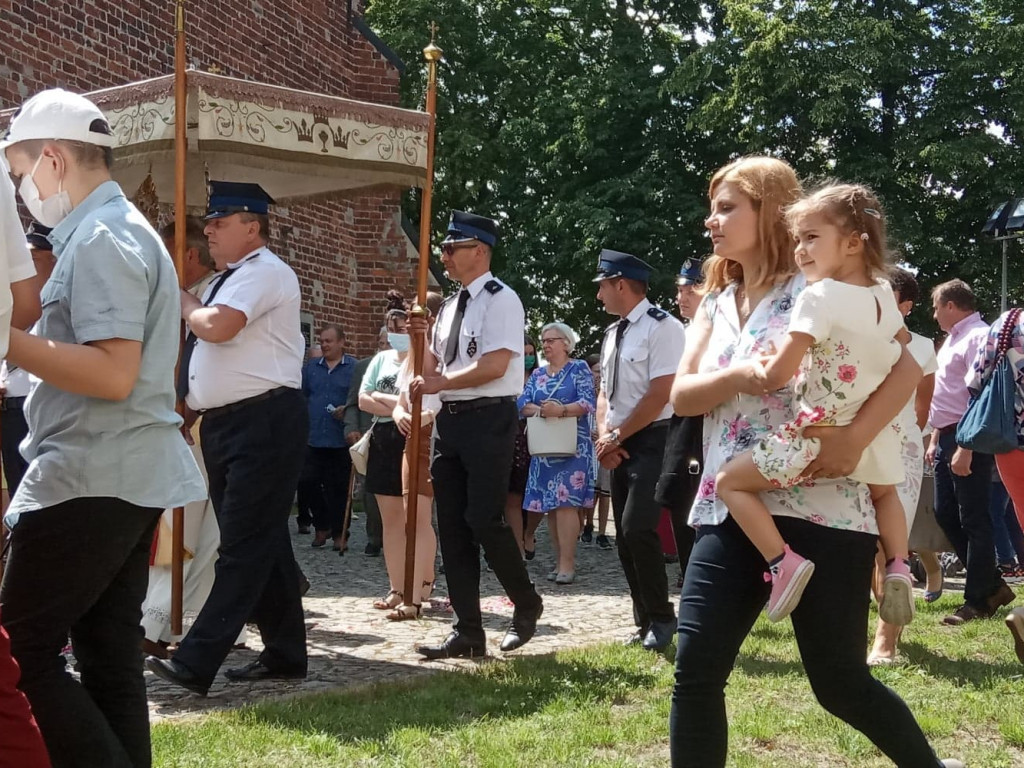Boże Ciało w dobie pandemii - Tarnobrzeg-Miechocin [zdjęcia]