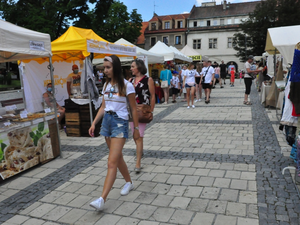 Rękodzieło i smakołyki na Jarmarku Jagiellońskim w Sandomierzu [zdjęcia]