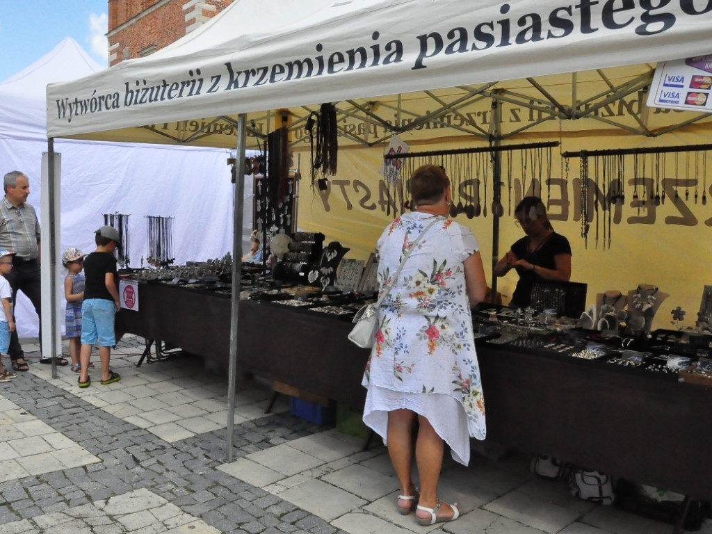 Rękodzieło i smakołyki na Jarmarku Jagiellońskim w Sandomierzu [zdjęcia]