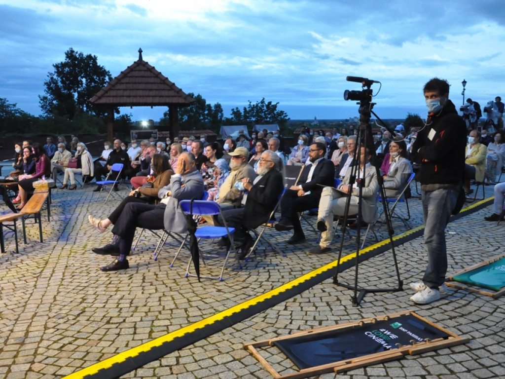 Piosenki, życzenia, prezenty i ... wyznania miłosne. Urodziny Jacka Cygana w Sandomierzu [zdjęcia]