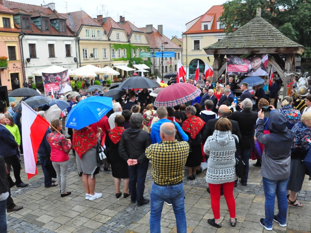 Marszałek Elżbieta Witek w Sandomierzu [zdjęcia]