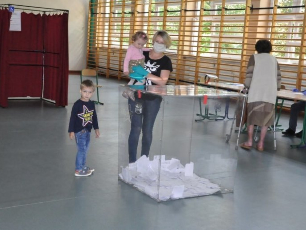 Wybory 2020. Sandomierzanie głosują [zdjęcia]