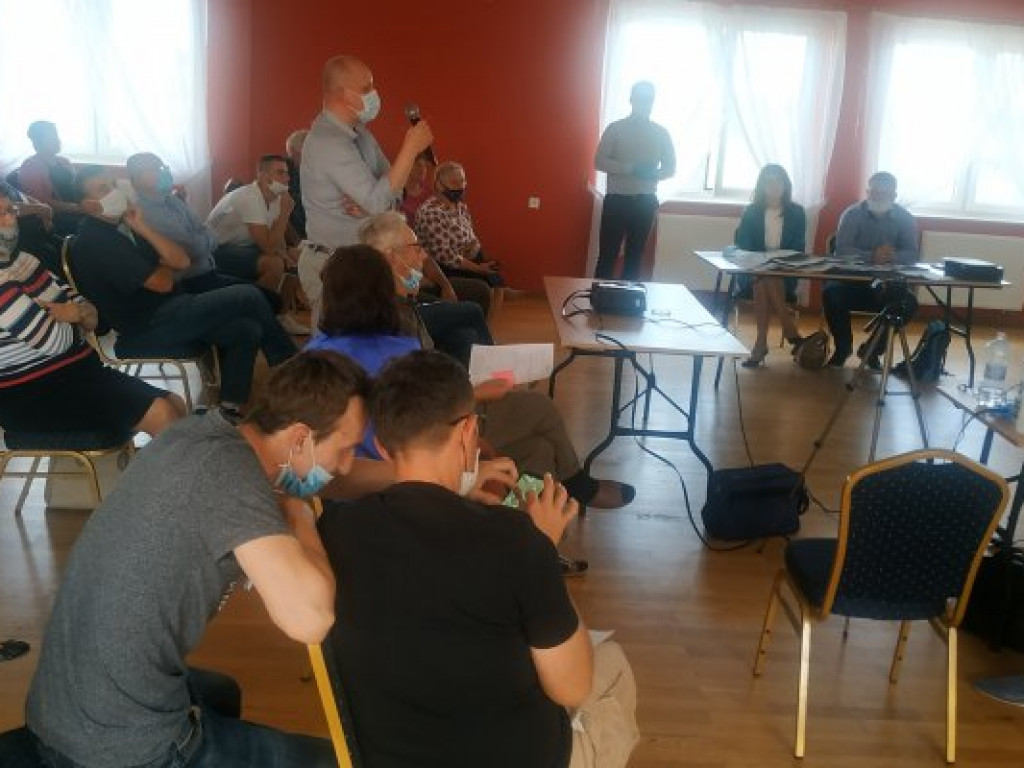Spotkanie informacyjne w sprawie drogi S74 w Rzeczycy Długiej [zdjęcia]