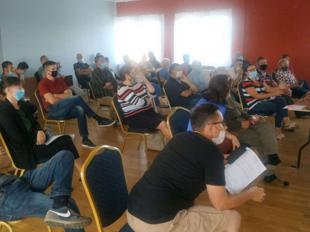 Spotkanie informacyjne w sprawie drogi S74 w Rzeczycy Długiej [zdjęcia]