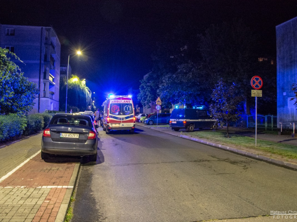 Mieszkaniec Tarnobrzega zaatakowany siekierą we własnym mieszkaniu [zdjęcia]