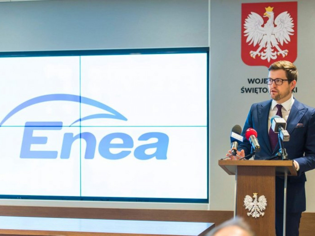 Grupa Enea ufundowała dla kieleckiego laboratorium nowy sprzęt do badań w kierunku koronawirusa