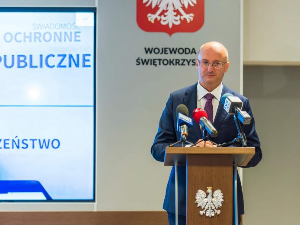 Grupa Enea ufundowała dla kieleckiego laboratorium nowy sprzęt do badań w kierunku koronawirusa