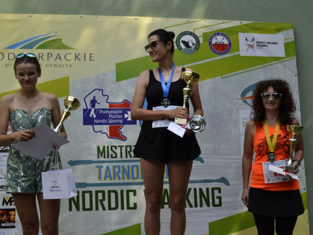 Mistrzostwa Tarnobrzega Nordic Walking (zdjęcia)