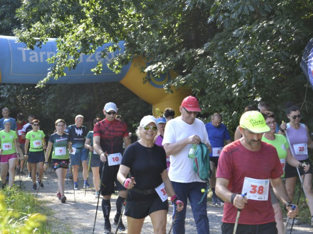 Mistrzostwa Tarnobrzega Nordic Walking (zdjęcia)