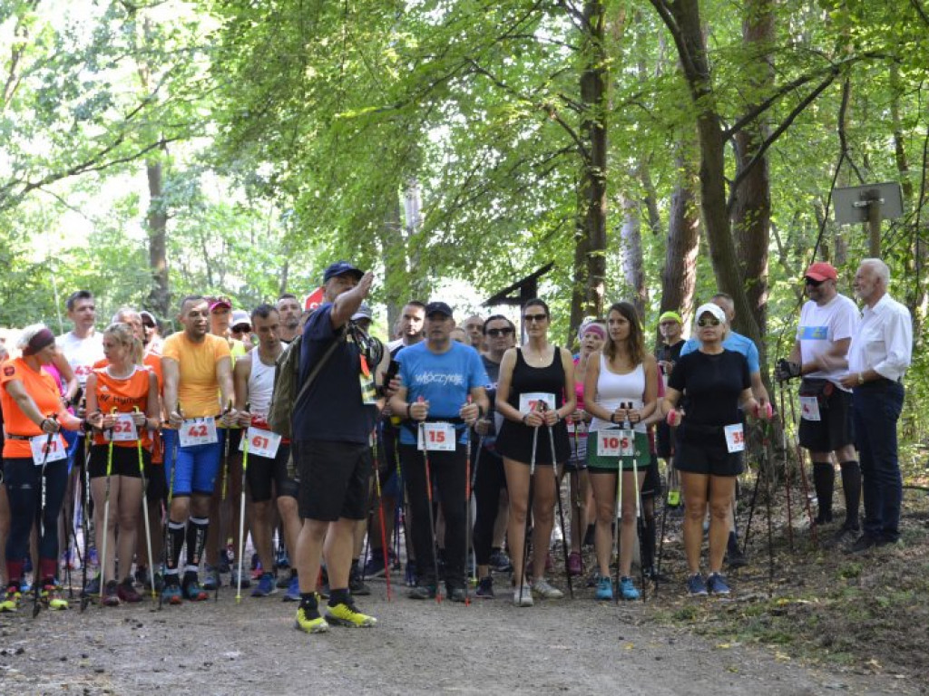 Mistrzostwa Tarnobrzega Nordic Walking (zdjęcia)