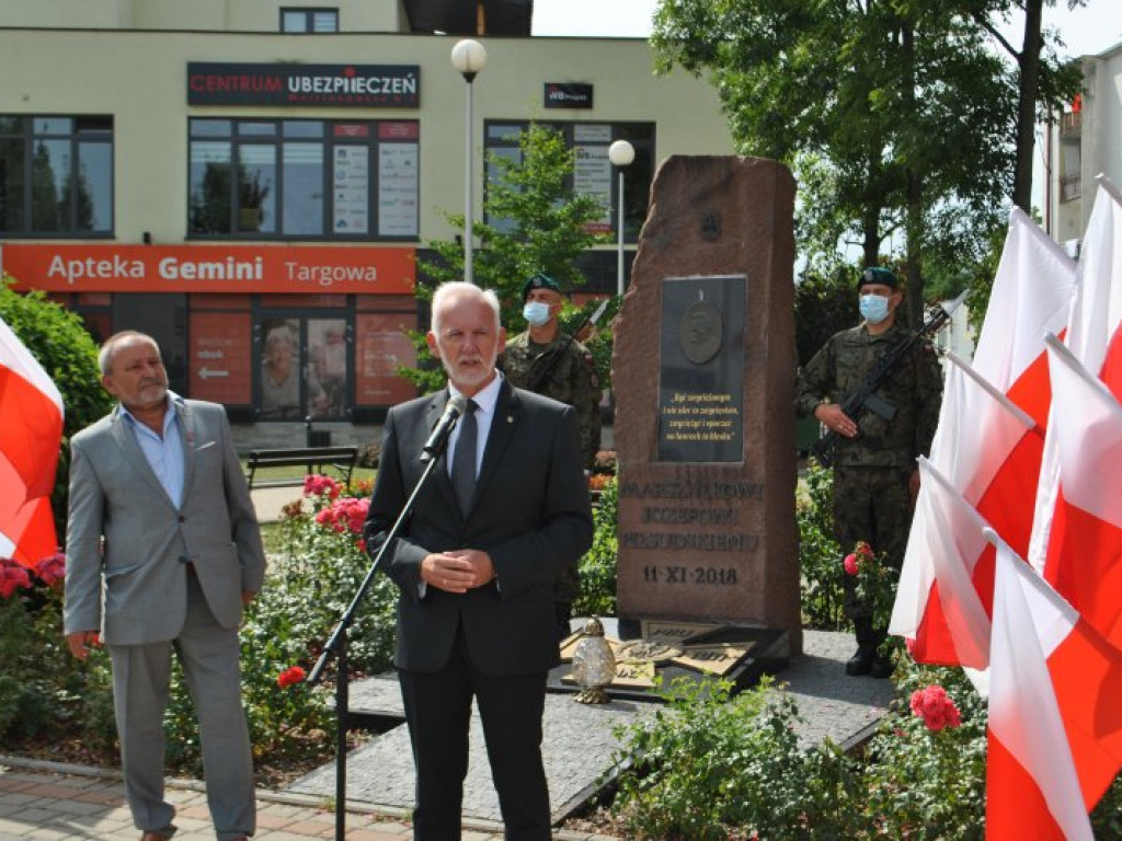 Setna rocznica bitwy warszawskiej w Tarnobrzegu (zdjęcia)