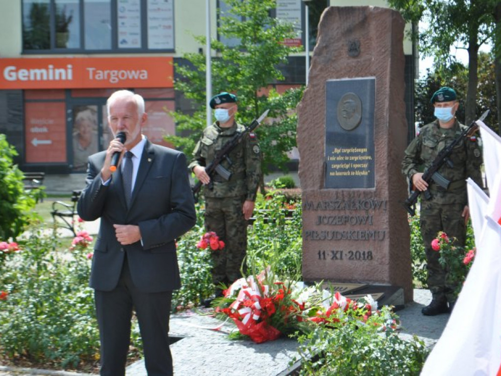 Setna rocznica bitwy warszawskiej w Tarnobrzegu (zdjęcia)