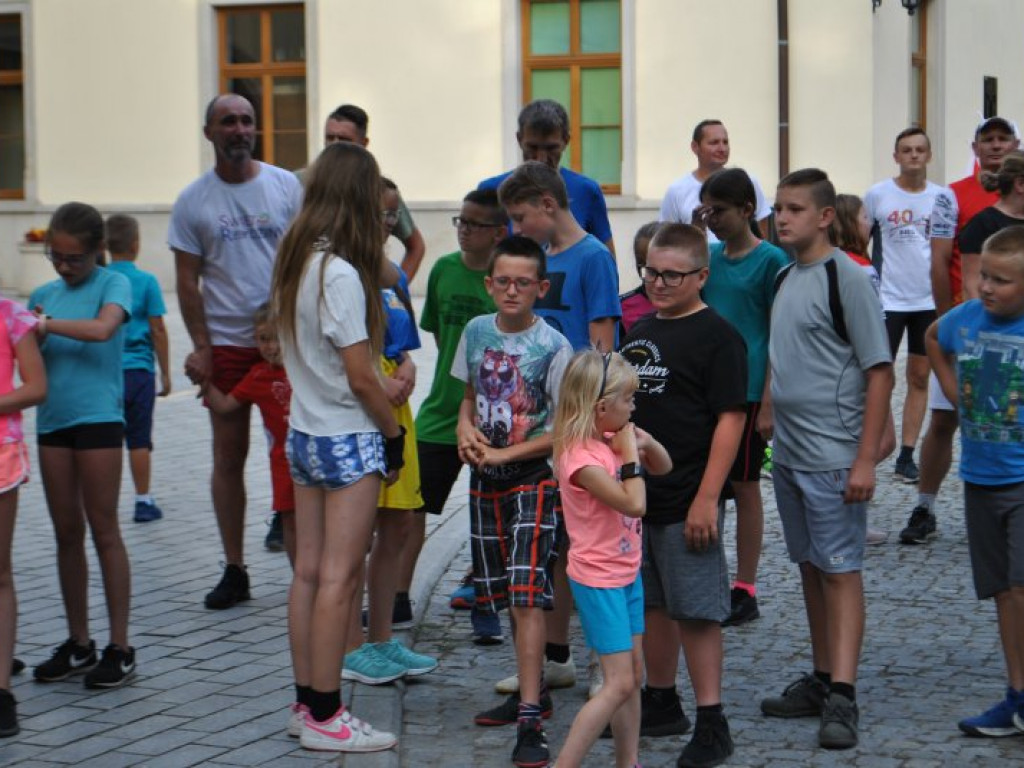 Patriotyczne bieganie w Tarnobrzegu (zdjęcia)