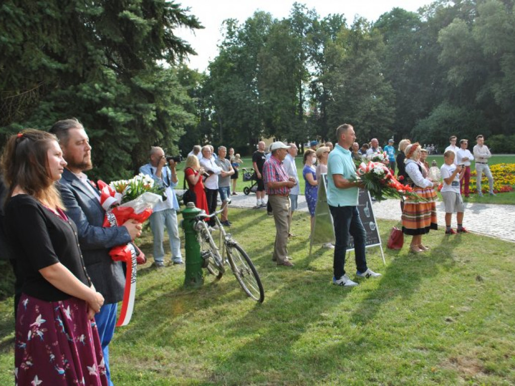 W Tarnobrzegu upamiętnili ochotników z 1920 roku (zdjęcia)