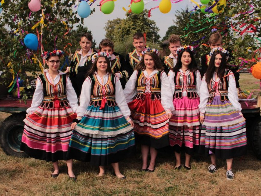 W Trześni i we Wrzawach podziękowali za plony (zdjęcia)