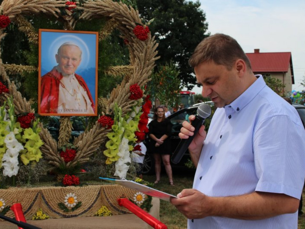 W Trześni i we Wrzawach podziękowali za plony (zdjęcia)