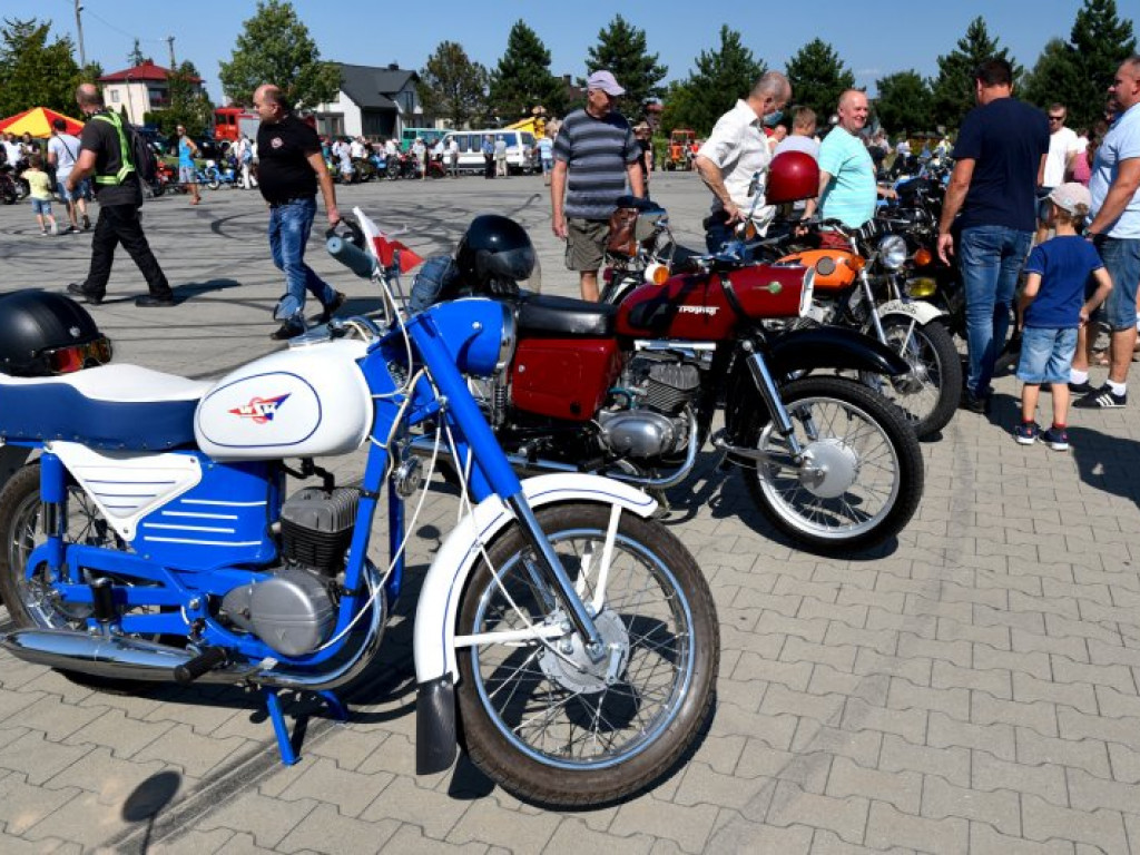 Motocyklowe szaleństwo w Grębowie [zdjęcia]