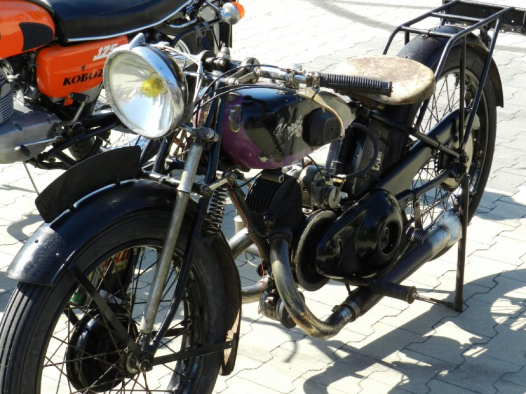 Motocyklowe szaleństwo w Grębowie [zdjęcia]