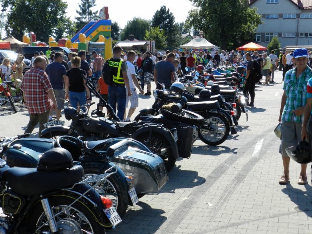 Motocyklowe szaleństwo w Grębowie [zdjęcia]