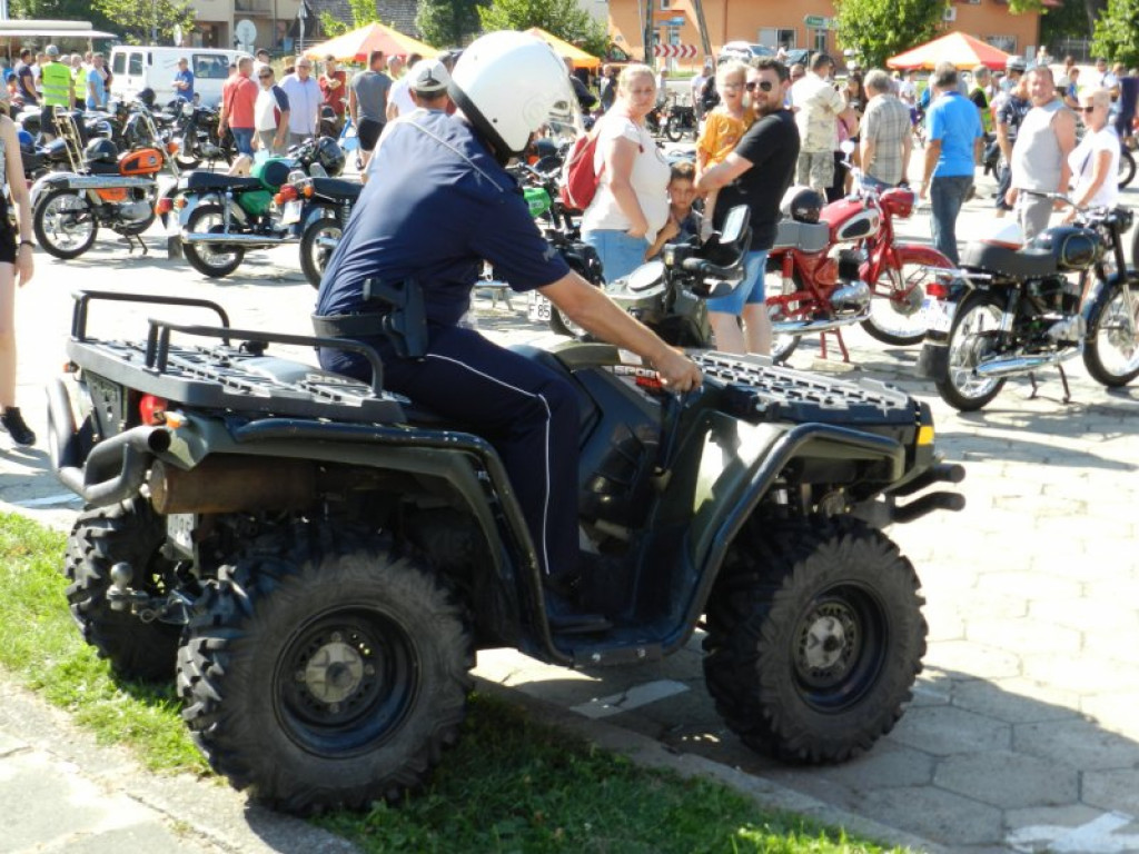 Motocyklowe szaleństwo w Grębowie [zdjęcia]
