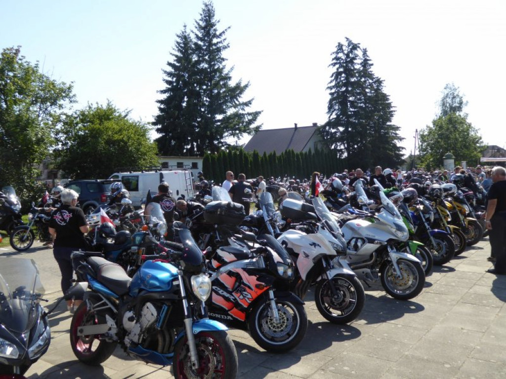Motocyklowe szaleństwo w Grębowie [zdjęcia]