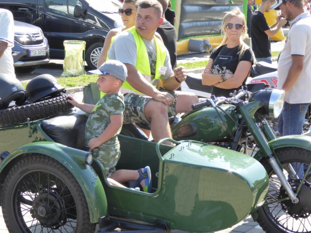 Motocyklowe szaleństwo w Grębowie [zdjęcia]
