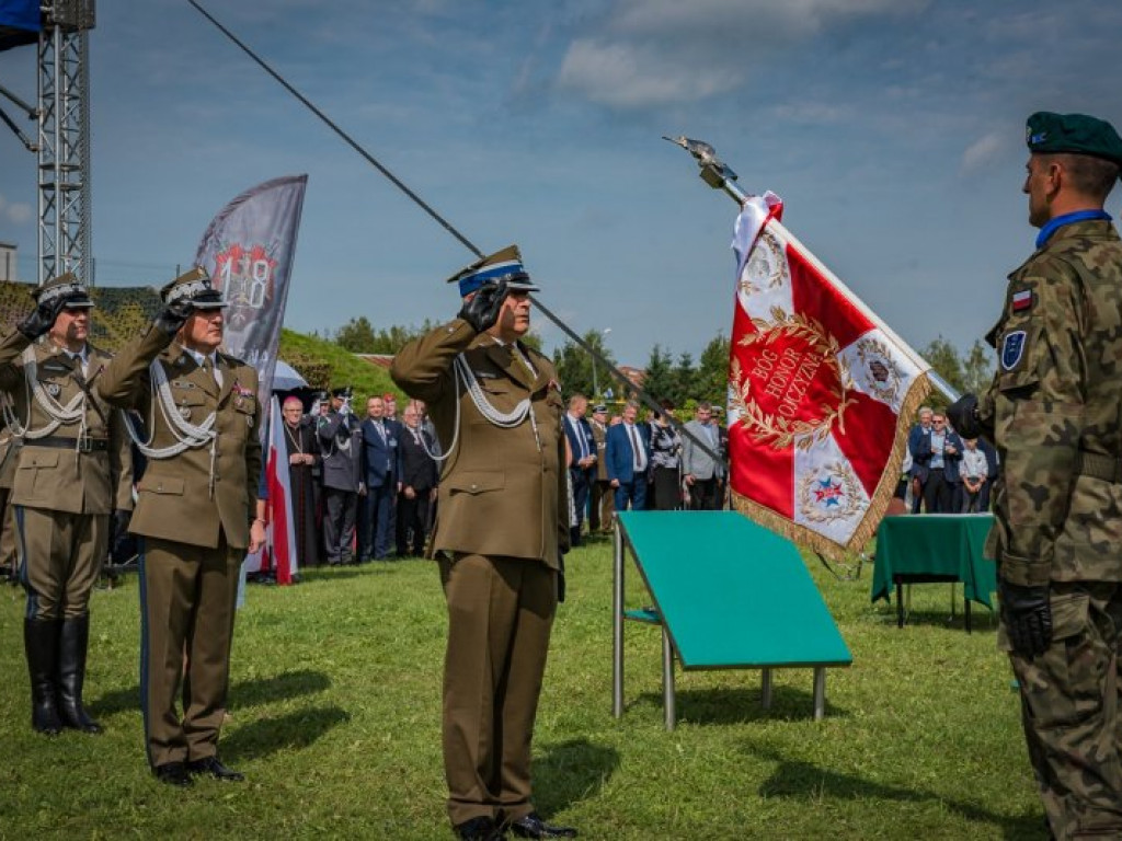 W Nowej Dębie będzie stacjonował pułk artylerii [zdjęcia]