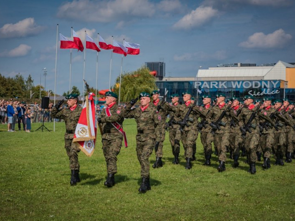 W Nowej Dębie będzie stacjonował pułk artylerii [zdjęcia]
