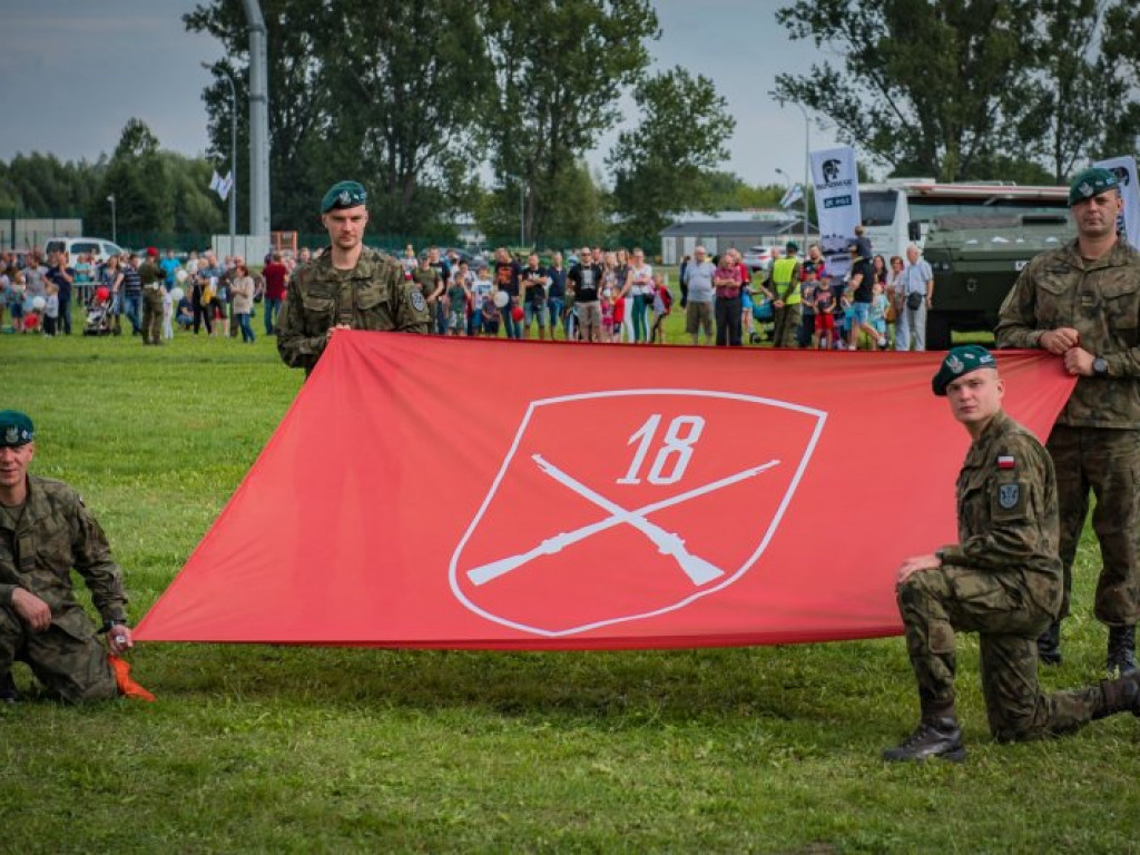 W Nowej Dębie będzie stacjonował pułk artylerii [zdjęcia]