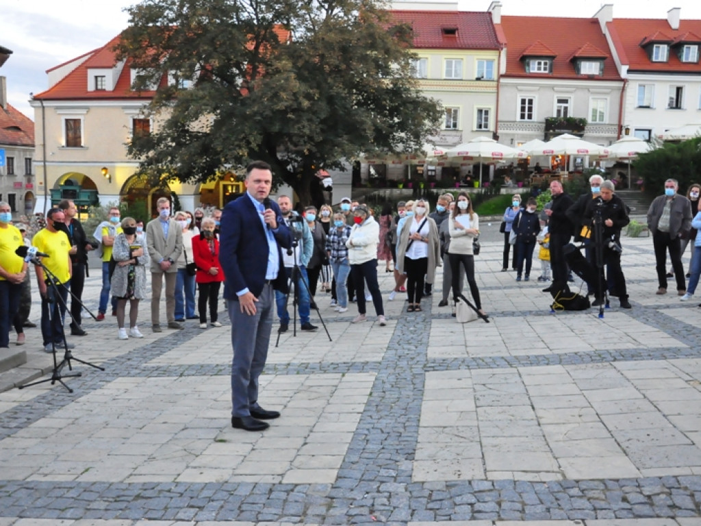 Szymon Hołownia w Sandomierzu. Mówił o ruchu Polska 2050 [wideo][zdjęcia]