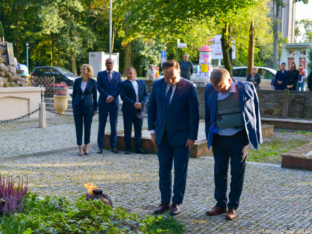 Sandomierzanie upamiętnili 81. rocznicę agresji sowieckiej na Polskę [zdjęcia]