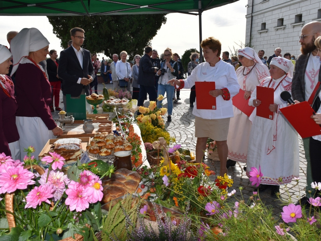 Słodka rywalizacja na dziedzińcu zamkowym. Kto otrzymał 