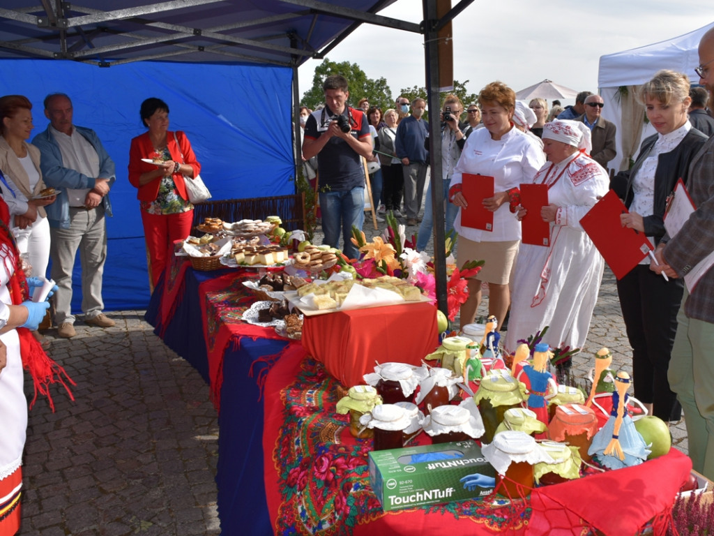 Słodka rywalizacja na dziedzińcu zamkowym. Kto otrzymał 